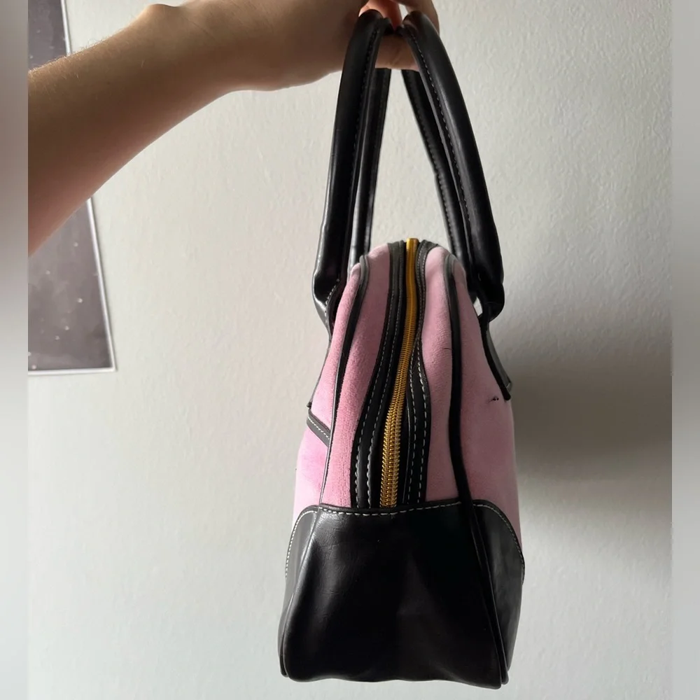 Victoria's Secret Y2K tote features a pink velvety fabric with "LOVE" - Picture 3 of 7